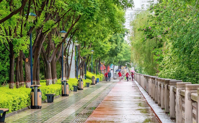 工业成县推拉门厂家提醒大家今日有雨记得外出带伞