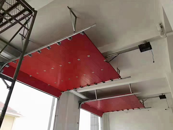 成县工业翻板门