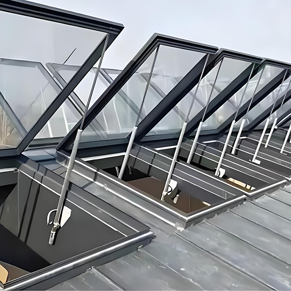 消防成县排烟窗