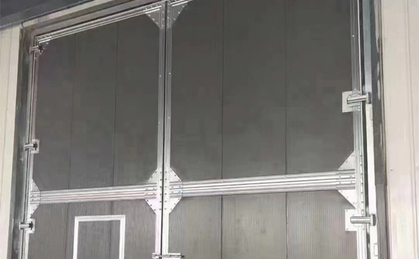 成县兰州厂房成县工业门选购与使用指南：打造高效安全的生产环境